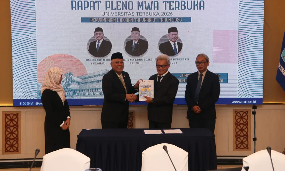 ​UT Paparkan Laporan Tahunan 2025 dalam Rapat Pleno MWA, Tegaskan Komitmen Governance dan Inovasi